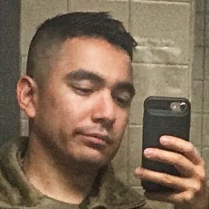 Meet your Posher, Elie